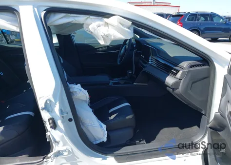 2025 Toyota Camry Se z USA, uszkodzony, nr VIN 4T1DAACK5SU623798